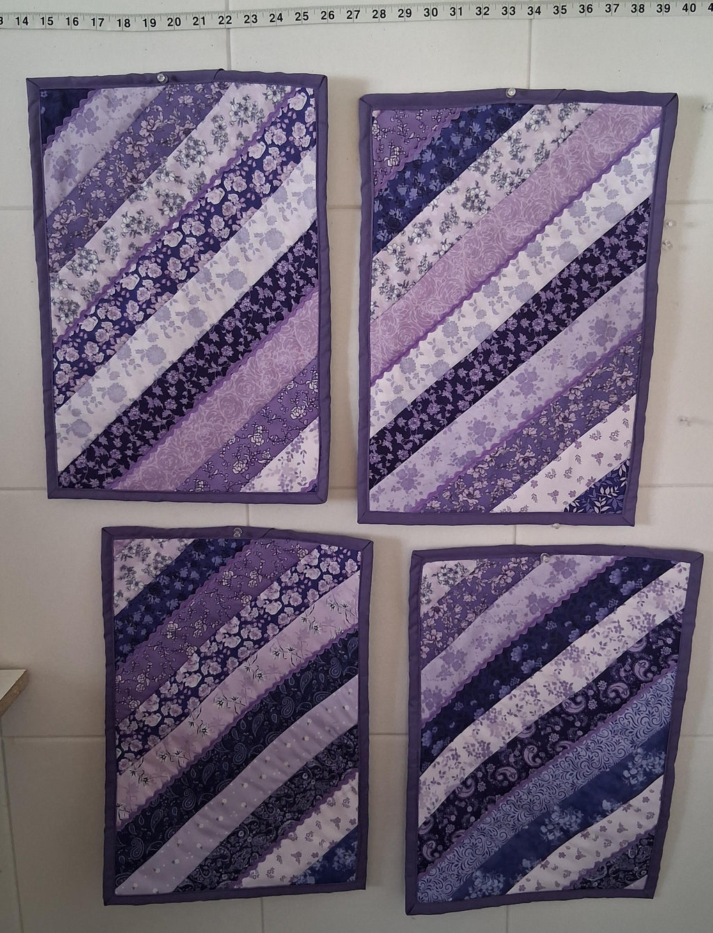 Lilac Lane Table Set of Placemats and Potholders