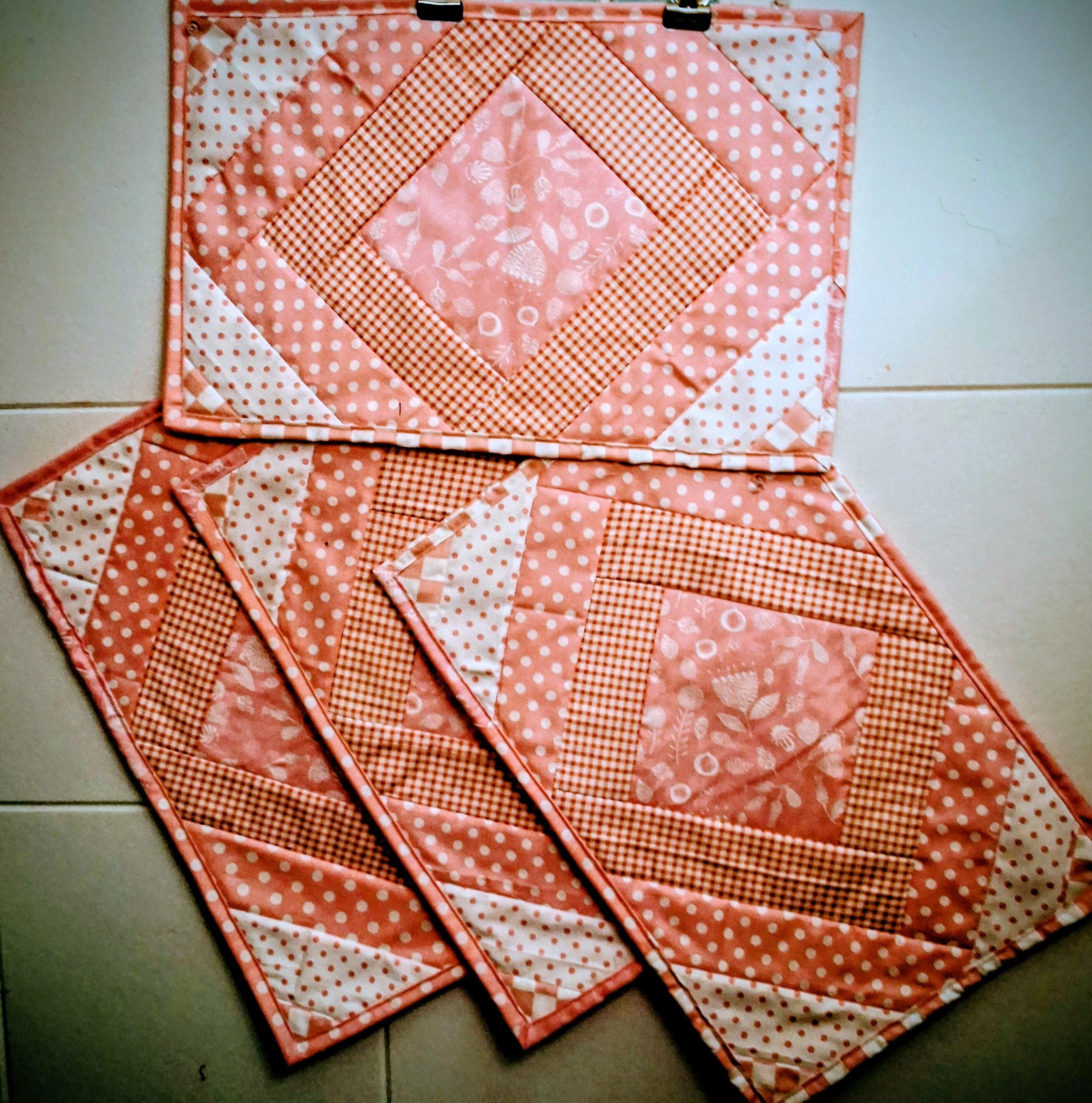 Pink and White Placemats, set of 4